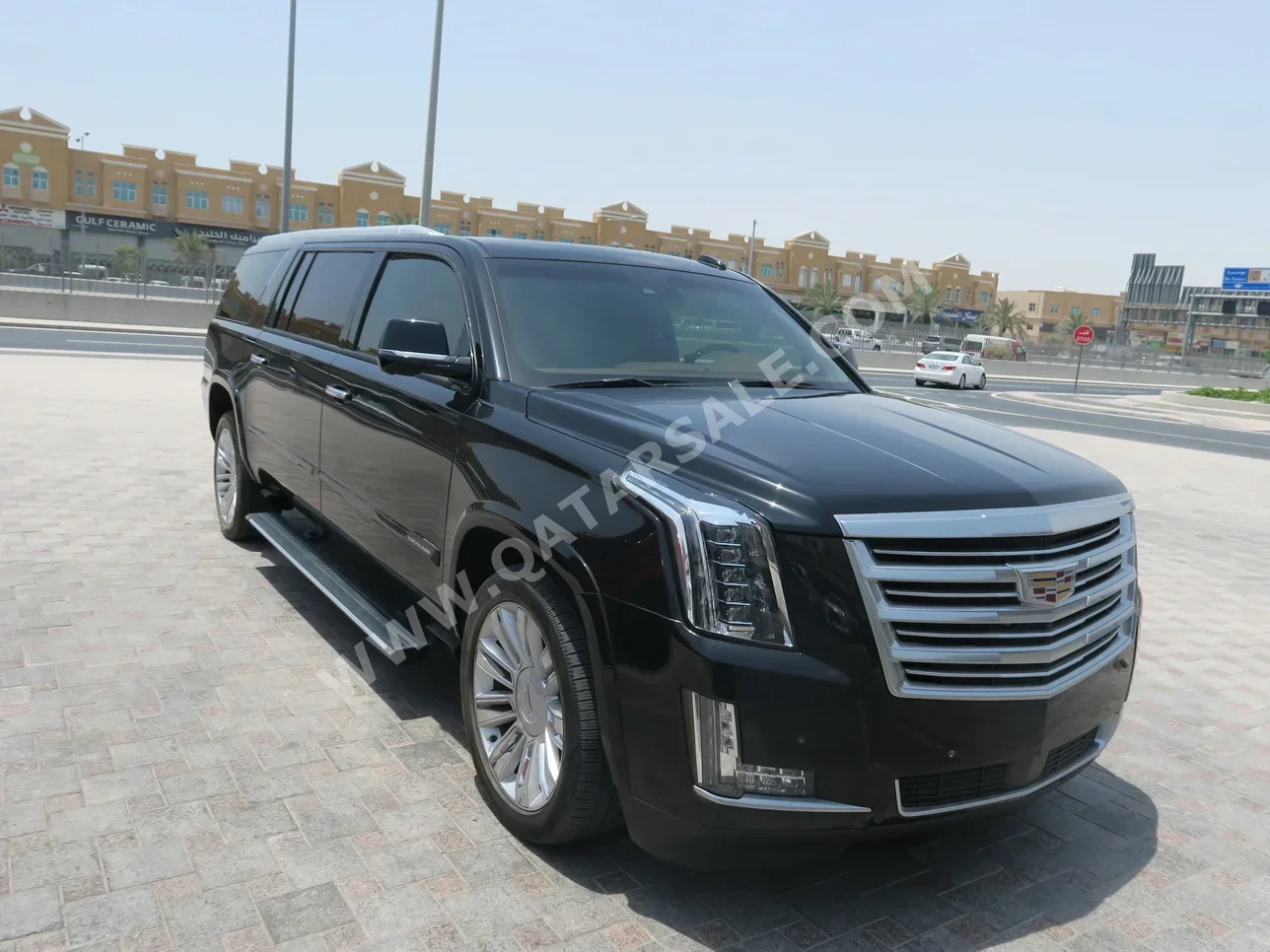 Cadillac  Escalade  2016  Automatic  80,000 Km  8 Cylinder  Four Wheel Drive (4WD)  SUV  Black