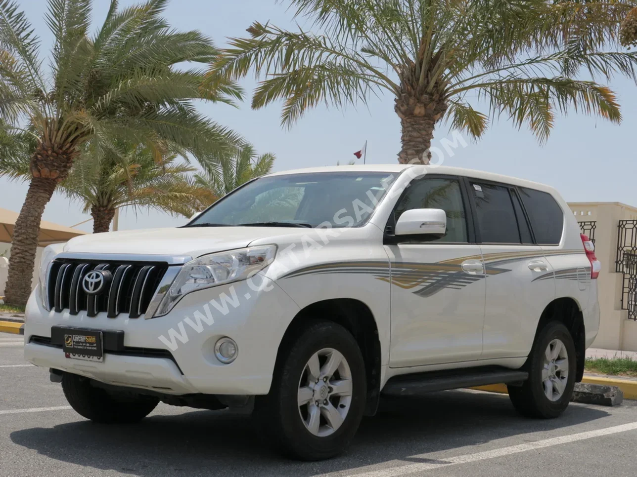 Toyota  Prado  TXL  2015  Automatic  242,000 Km  6 Cylinder  Four Wheel Drive (4WD)  SUV  White