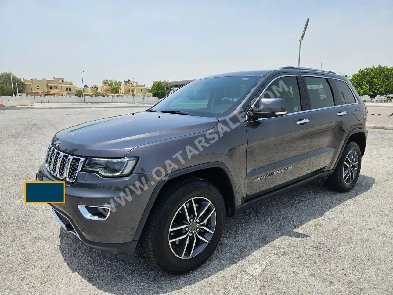 Jeep  Grand Cherokee  Limited  2019  Automatic  42,121 Km  6 Cylinder  Four Wheel Drive (4WD)  SUV  Gray
