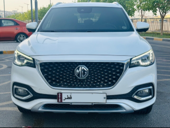 MG  HS  Sport  2021  Automatic  55,800 Km  4 Cylinder  Four Wheel Drive (4WD)  Classic  Pearl  With Warranty