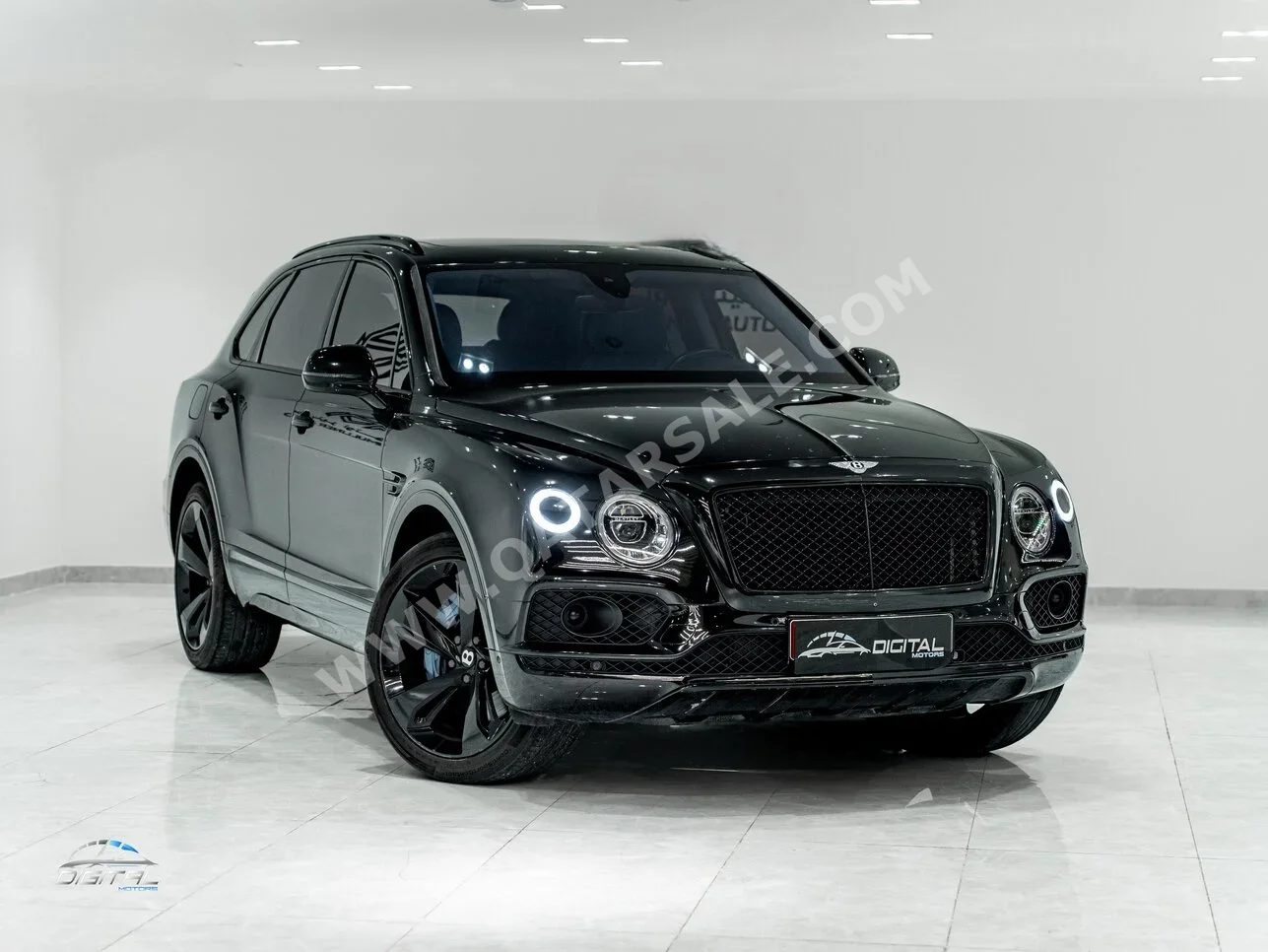 Bentley  Bentayga  Mulliner  2019  Automatic  63,500 Km  12 Cylinder  All Wheel Drive (AWD)  SUV  Black