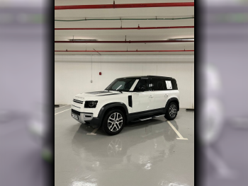 Land Rover  Defender  110 SE  2023  Automatic  54,000 Km  6 Cylinder  Four Wheel Drive (4WD)  SUV  White  With Warranty