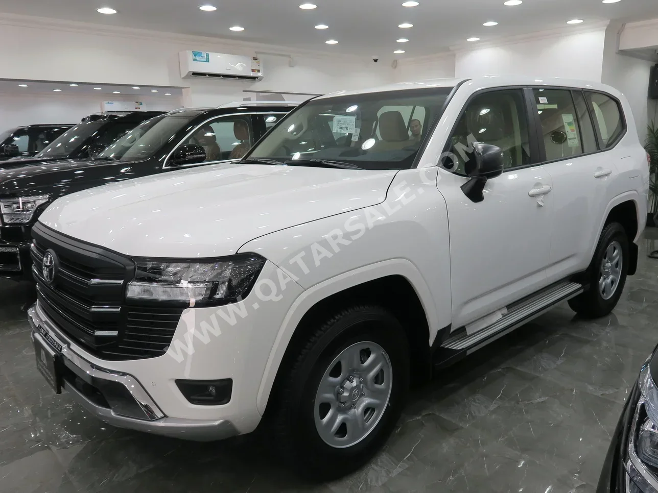 Toyota  Land Cruiser  GX  2025  Automatic  0 Km  6 Cylinder  Four Wheel Drive (4WD)  SUV  White  With Warranty