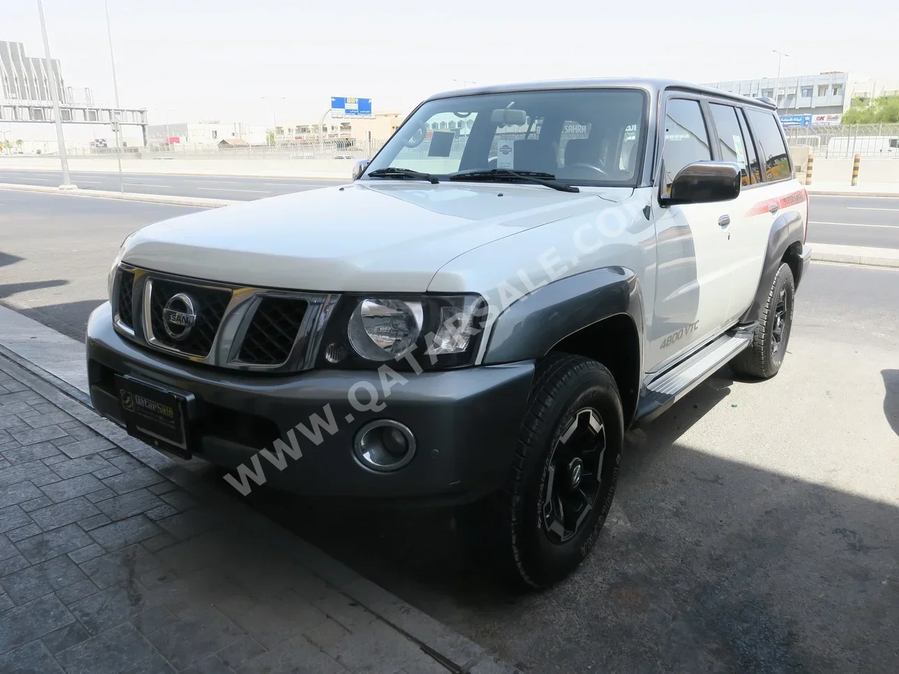 Nissan  Patrol  Super Safari  2021  Manual  87,000 Km  6 Cylinder  Four Wheel Drive (4WD)  SUV  White