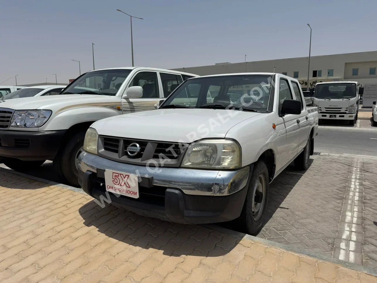 نيسان  بيك أب  2008  عادي  94,000 كم  4 سلندر  دفع خلفي  بيكب  أبيض