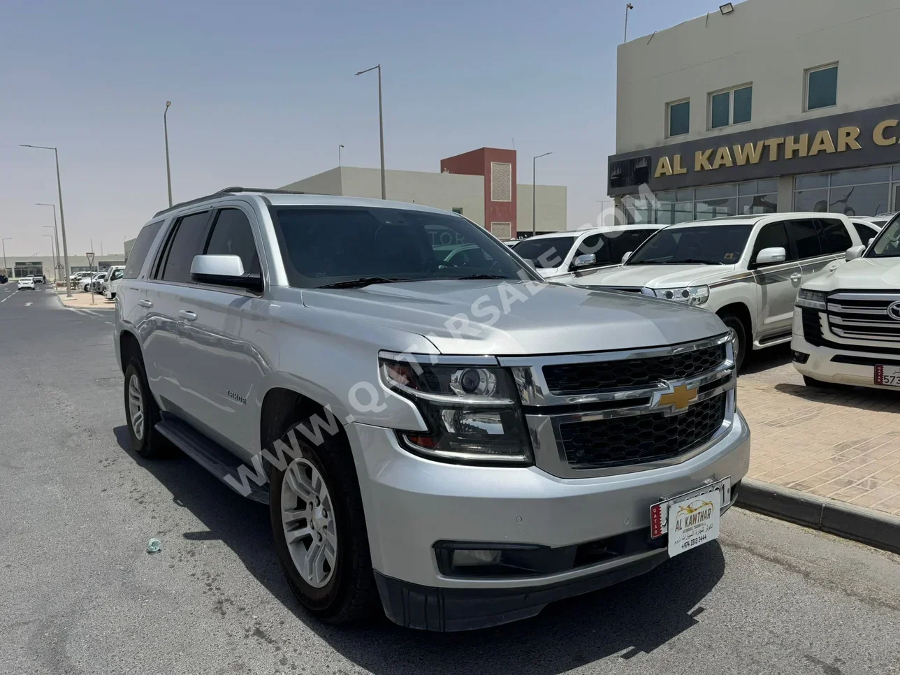 Chevrolet  Tahoe  LT  2016  Automatic  133,000 Km  8 Cylinder  Four Wheel Drive (4WD)  SUV  Silver