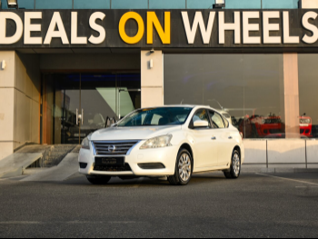 Nissan  Sentra  2012  Automatic  168,000 Km  4 Cylinder  Front Wheel Drive (FWD)  Sedan  White