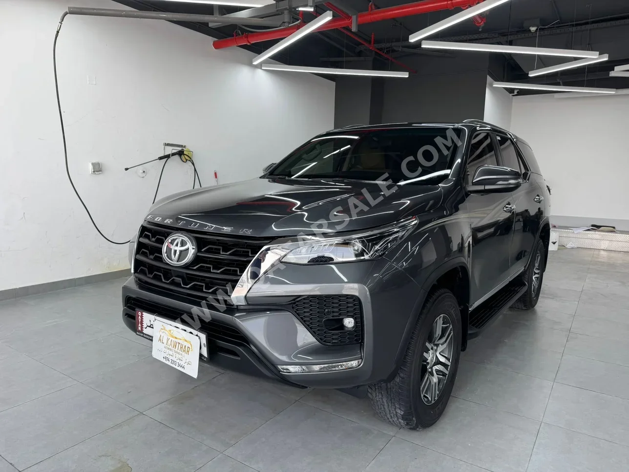 Toyota  Fortuner  2023  Automatic  29,000 Km  6 Cylinder  Four Wheel Drive (4WD)  SUV  Gray  With Warranty