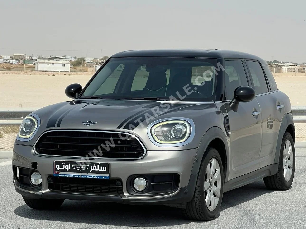 Mini  Cooper  CountryMan  2019  Automatic  81,000 Km  4 Cylinder  Rear Wheel Drive (RWD)  Hatchback  Gray