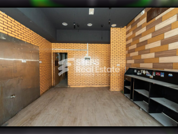 Commercial Shops - Not Furnished  - Al Daayen  For Rent  - Sumaysimah