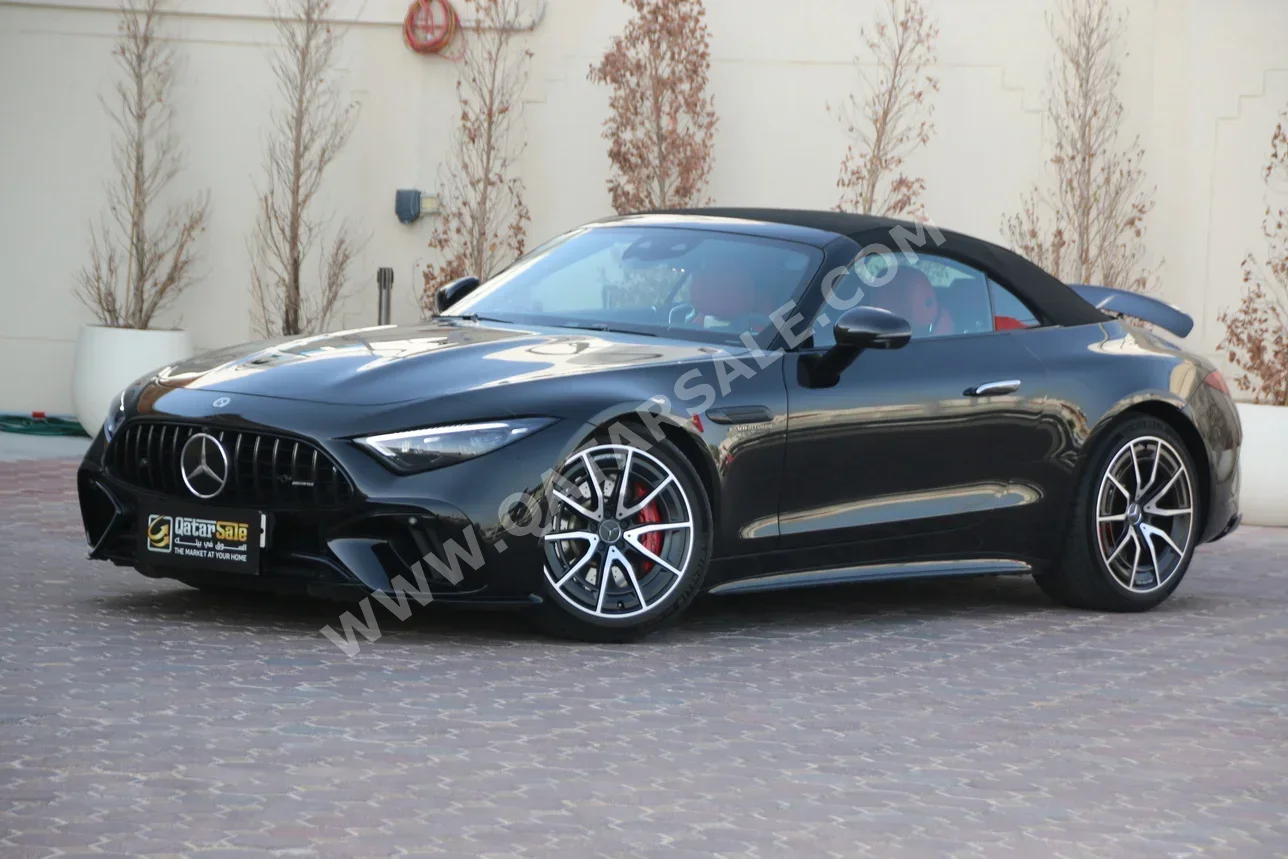 مرسيدس - بنز  اس ال  55 AMG  2022  اوتوماتيك  7,500 كم  8 سلندر  دفع خلفي  كشف  أسود  تحت الضمان