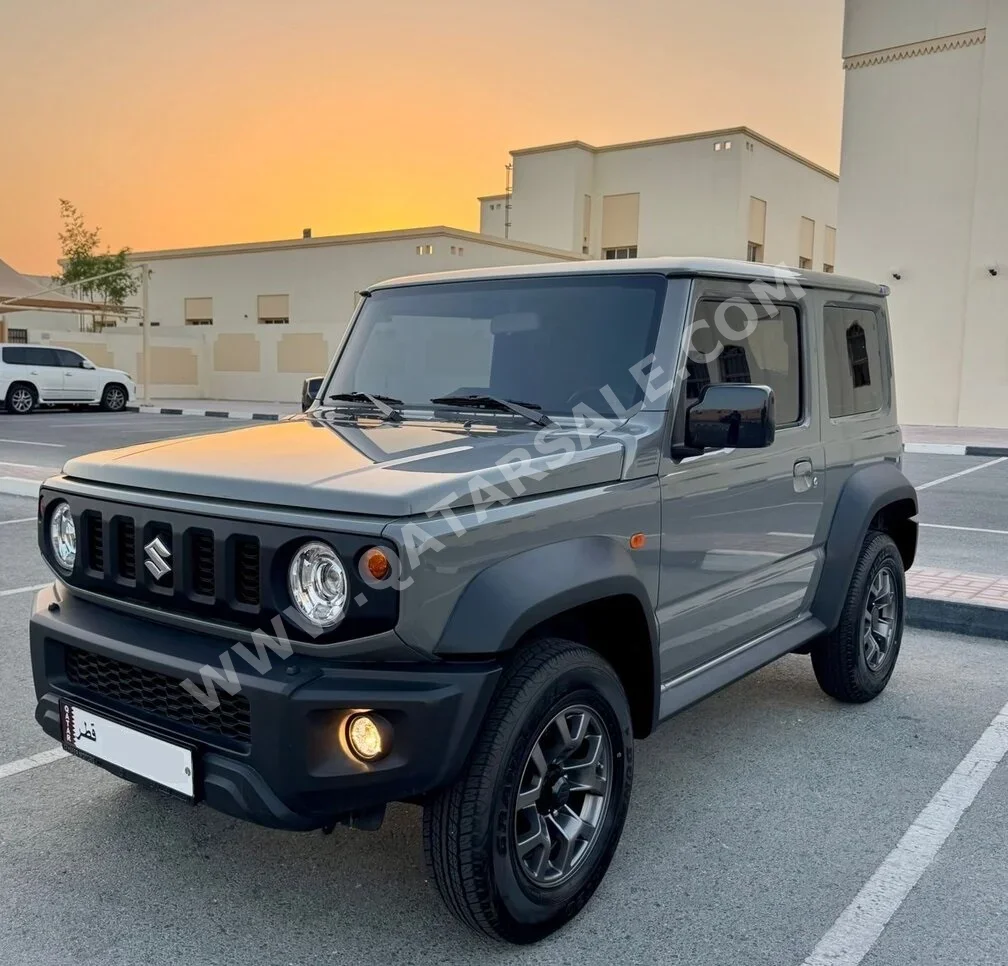 Suzuki  Jimny  2025  Automatic  1,700 Km  4 Cylinder  Four Wheel Drive (4WD)  SUV  Gray  With Warranty