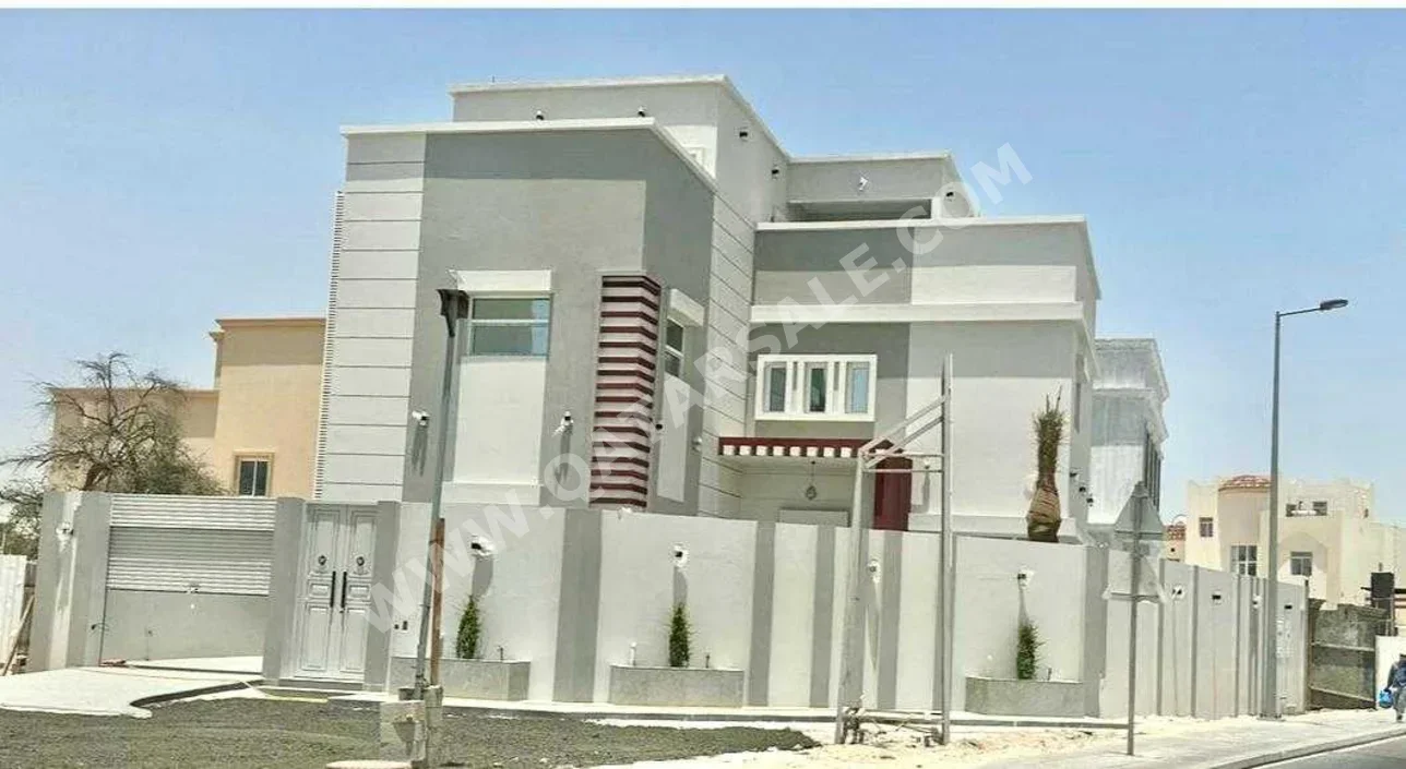 سكن عائلي - غير مفروشة - الخور - الخور - 6 غرف نوم