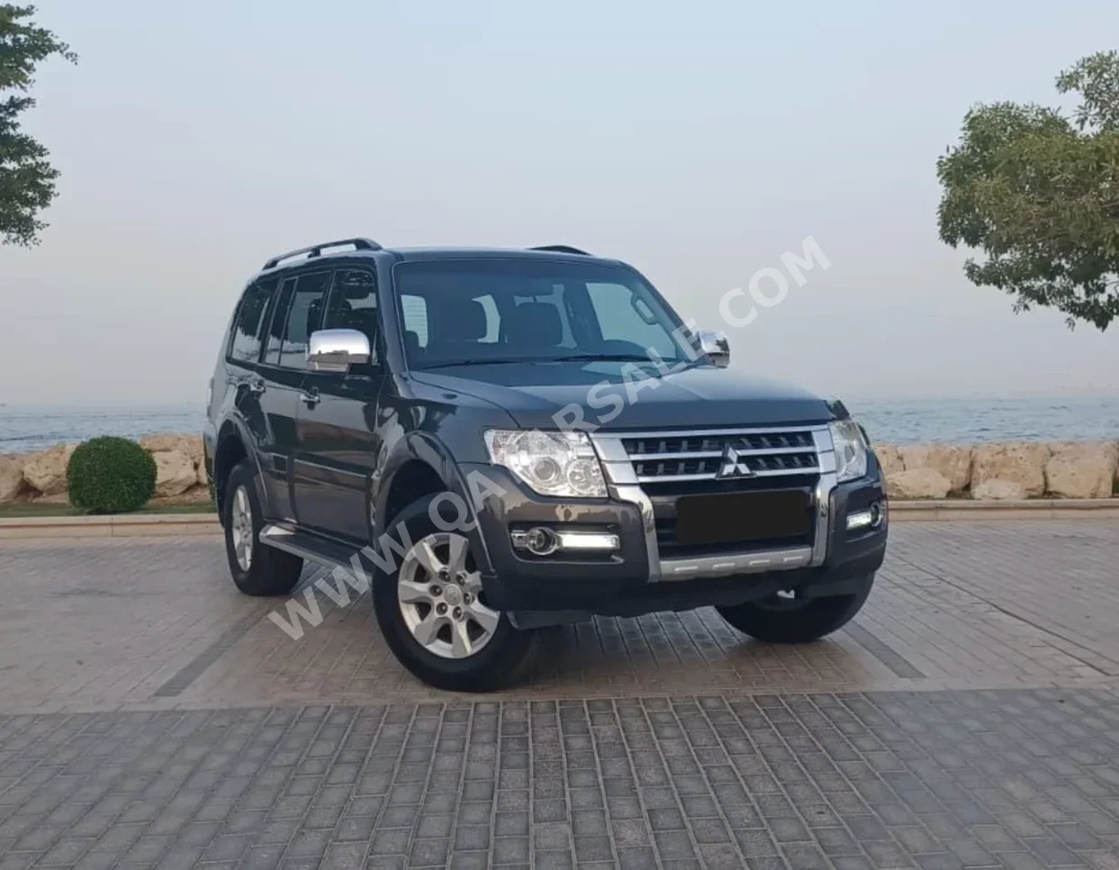 Mitsubishi  Pajero  GLS  2022  Automatic  63,140 Km  6 Cylinder  Four Wheel Drive (4WD)  SUV  Gray