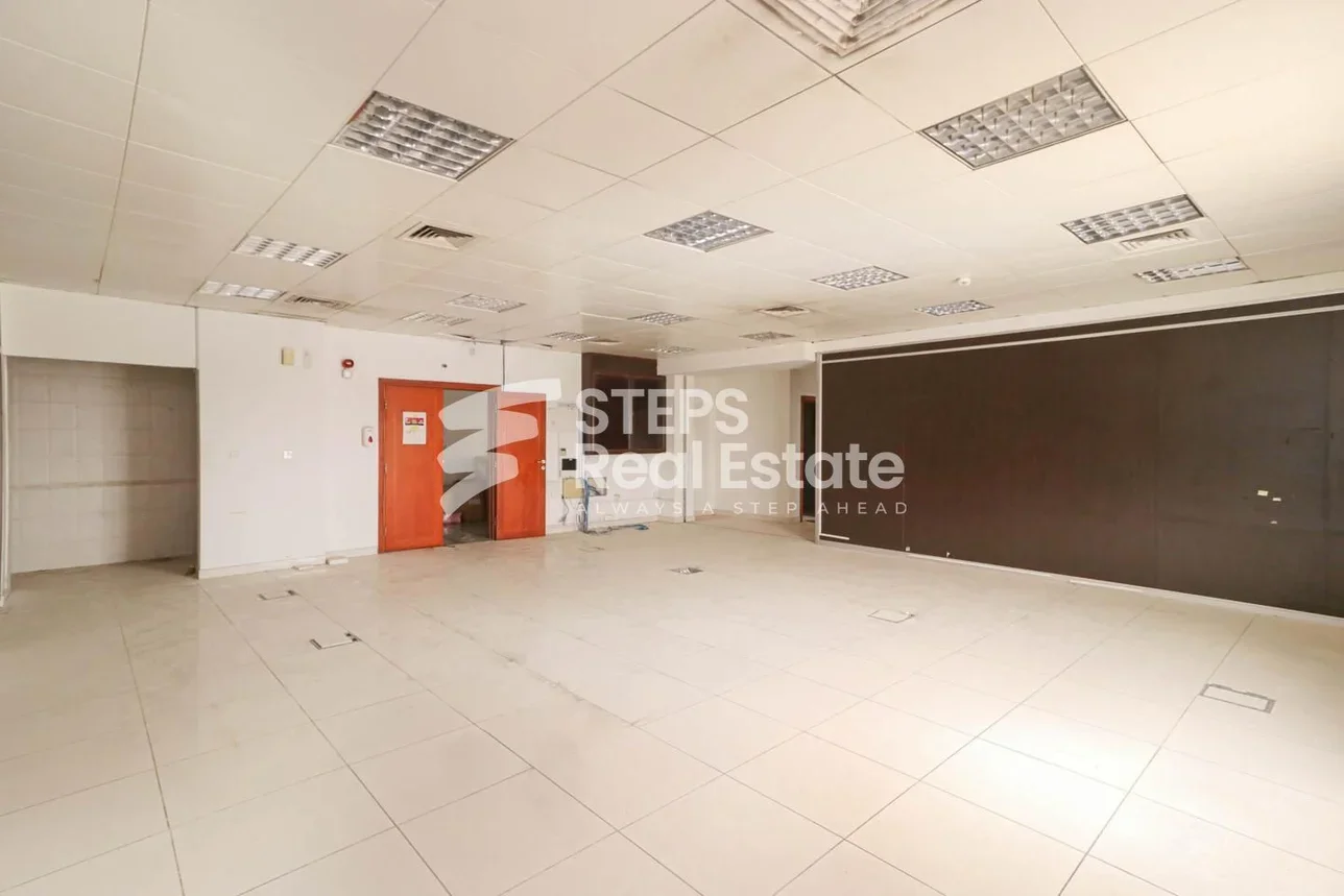 Commercial Offices - Not Furnished  - Al Rayyan  - Ain Khaled
