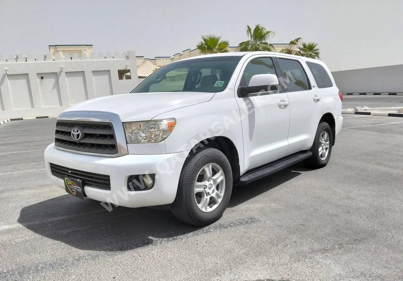 تويوتا  سكويا  اس ار 5  2012  اوتوماتيك  275,000 كم  8 سلندر  دفع رباعي  اس يو في  أبيض
