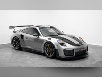Porsche  911  GT2 RS  2019  Automatic  6,708 Km  6 Cylinder  Rear Wheel Drive (RWD)  Coupe / Sport  Black and Silver