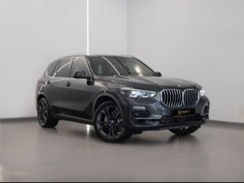 BMW  X-Series  X5 40i  2021  Automatic  51,800 Km  6 Cylinder  Four Wheel Drive (4WD)  SUV  Gray  With Warranty