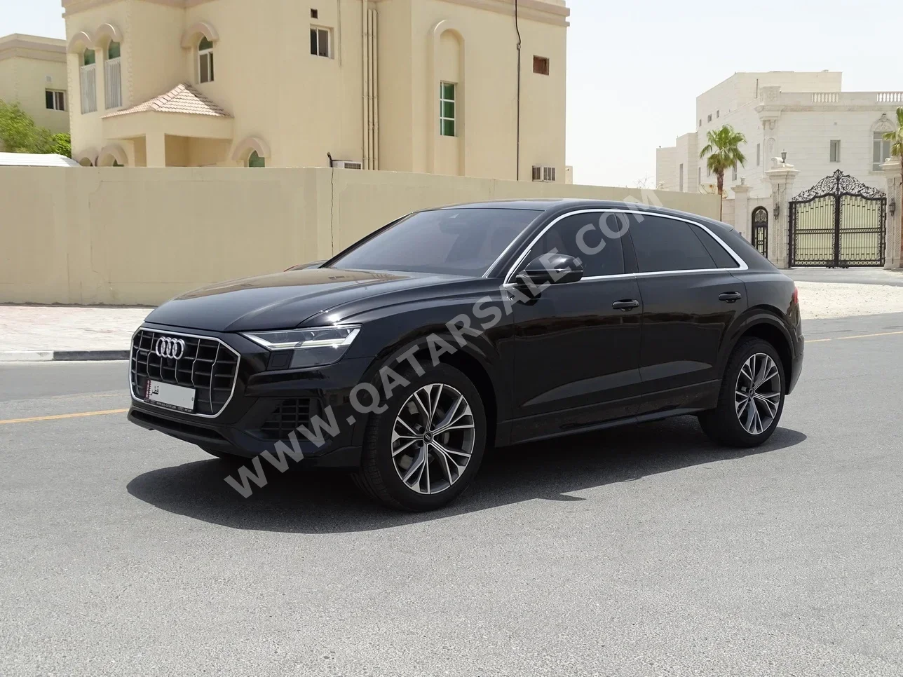 اودي  كيو 8  TFSI Quattro  2021  اوتوماتيك  143,000 كم  6 سلندر  دفع كلي مستمر  اس يو في  أسود  تحت الضمان