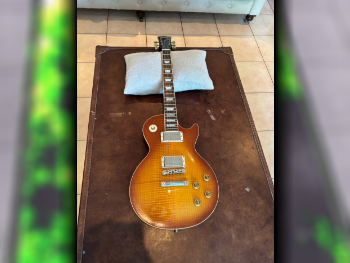 Electric Guitar  Gibson  Yellow Matte  2003  USA  Bag Case Included /  For Professional