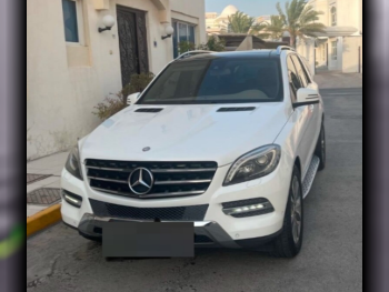 Mercedes-Benz  ML  400  2015  Automatic  62,000 Km  6 Cylinder  Four Wheel Drive (4WD)  SUV  White
