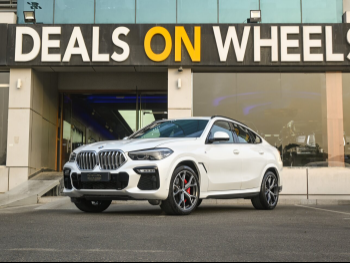 BMW  X-Series  X6 40i  2022  Automatic  71,000 Km  6 Cylinder  Four Wheel Drive (4WD)  SUV  White  With Warranty