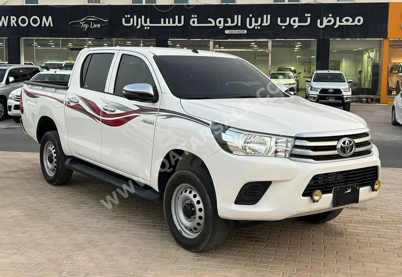 تويوتا  هاي لوكس  2020  اوتوماتيك  91,000 كم  4 سلندر  دفع رباعي  بيكب  أبيض