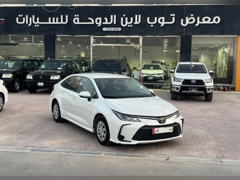 تويوتا  كورولا  اكس ال اي  2021  اوتوماتيك  297,000 كم  4 سلندر  سحب امامي  سيدان  أبيض