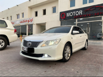 تويوتا  اوريون  جراندي  2013  اوتوماتيك  165,000 كم  6 سلندر  دفع خلفي  سيدان  أبيض