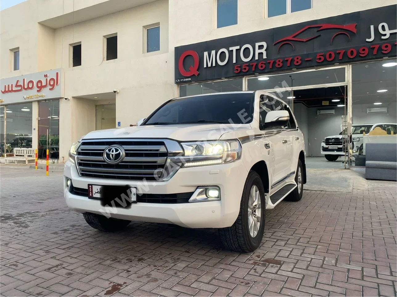 Toyota  Land Cruiser  VXR  2021  Automatic  160,000 Km  8 Cylinder  Four Wheel Drive (4WD)  SUV  White