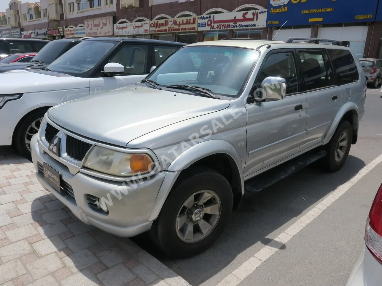 Mitsubishi  Nativa  2007  Automatic  349,000 Km  4 Cylinder  Four Wheel Drive (4WD)  SUV  Silver