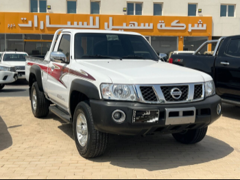 نيسان  باترول  اس جي ال  2021  عادي  86,000 كم  6 سلندر  دفع رباعي  بيكب  أبيض