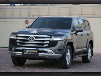 Toyota  Land Cruiser  GXR  2024  Automatic  19,000 Km  6 Cylinder  Four Wheel Drive (4WD)  SUV  Gray  With Warranty