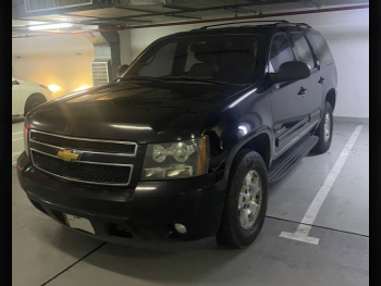 Chevrolet  Tahoe  2013  Automatic  310,000 Km  8 Cylinder  Rear Wheel Drive (RWD)  SUV  Black