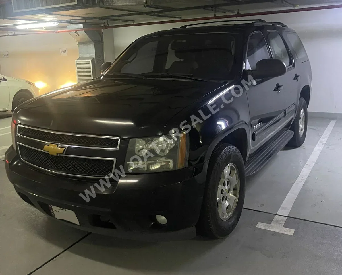 Chevrolet  Tahoe  2013  Automatic  310,000 Km  8 Cylinder  Four Wheel Drive (4WD)  SUV  Black