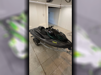 Sea-Doo  RXP 300  USA  2023  Green & Black  Black  Seadoo  Flashlights  Sound System  GPS System  With Trailer