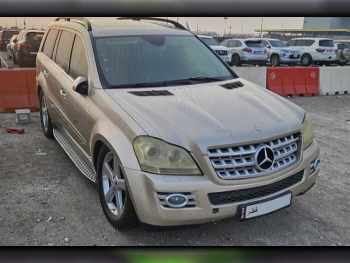 Mercedes-Benz  GL  500  2006  Automatic  175,270 Km  8 Cylinder  Four Wheel Drive (4WD)  SUV  Gold
