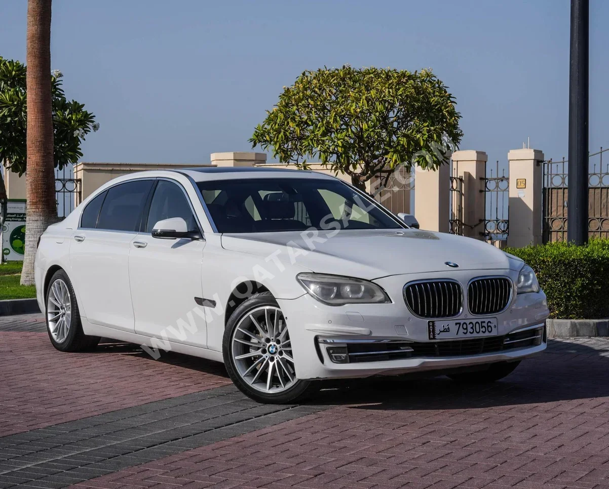 BMW  7-Series  730 Li  2013  Automatic  60,000 Km  6 Cylinder  Rear Wheel Drive (RWD)  Sedan  White