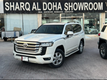 Toyota  Land Cruiser  GXR Twin Turbo  2023  Automatic  73,000 Km  6 Cylinder  Four Wheel Drive (4WD)  SUV  White  With Warranty
