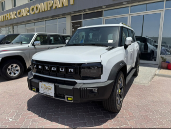 Jetour  T2  Luxury  2026  Automatic  0 Km  4 Cylinder  Four Wheel Drive (4WD)  SUV  White  With Warranty