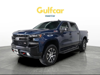 Chevrolet  Silverado  LT  2019  Automatic  75,301 Km  8 Cylinder  Front Wheel Drive (FWD)  SUV  Blue  With Warranty