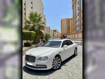 Bentley  GTC  W12 Speed  2014  Automatic  41,000 Km  12 Cylinder  Four Wheel Drive (4WD)  Sedan  White