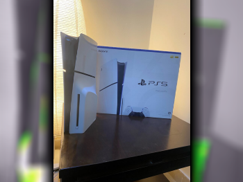 Video Games Consoles - Sony  - PlayStation 5 Disk  - 1 TB  -Included Controllers: 2