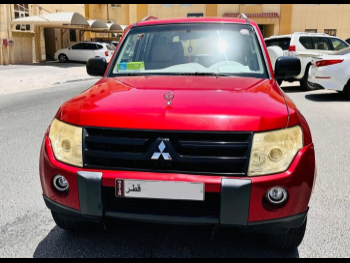 Mitsubishi  Pajero  3.5  2009  Automatic  198,000 Km  6 Cylinder  Four Wheel Drive (4WD)  SUV  Maroon
