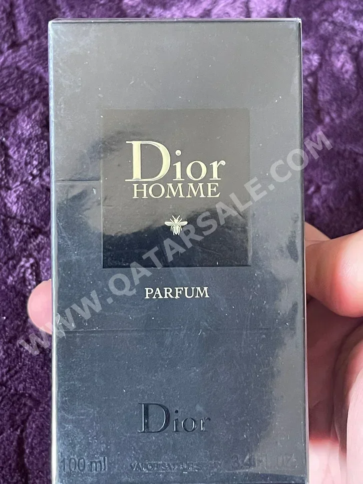 العطور والعناية بالجسم عطور  رجالي  Dior Homme Parfum  فرنسا  100 مل