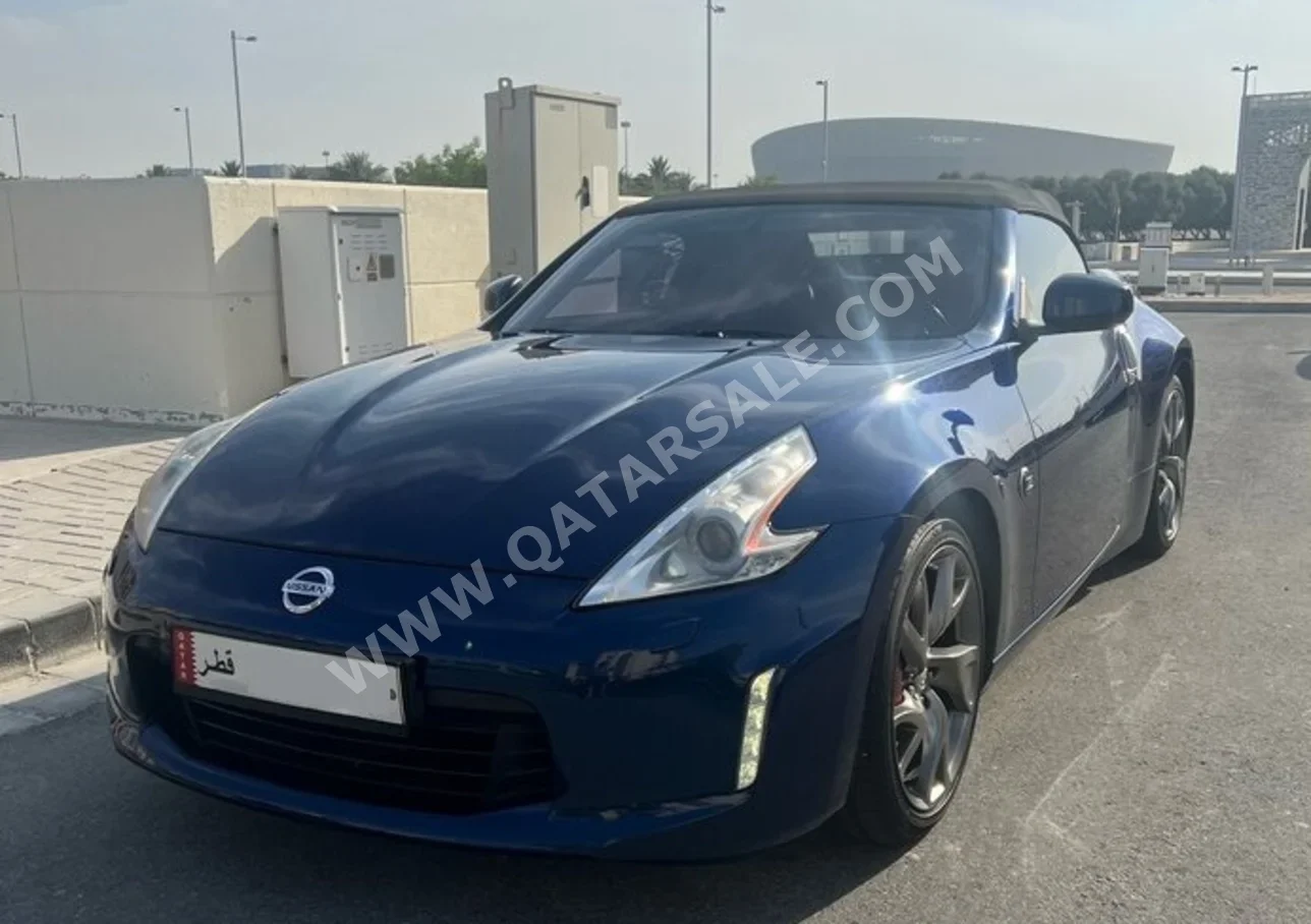 نيسان  زد  370  2016  اوتوماتيك  87,700 كم  6 سلندر  دفع خلفي  كشف  ازرق