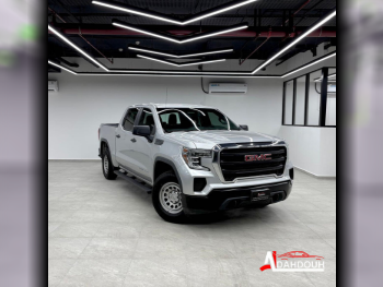 GMC  Sierra  1500  2020  Automatic  222,000 Km  6 Cylinder  Four Wheel Drive (4WD)  Pick Up  Silver