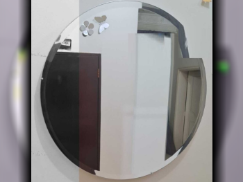 Mirrors Round  Medium /  Hanging  Qatar  Clear