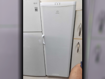 Freezers White  Automatic / Frost Free  With Delivery  With Installation /  251-300 Lt  Drawers