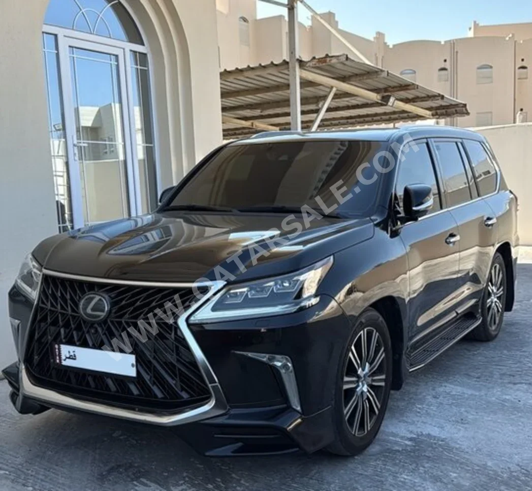 Lexus  LX  570 S  2018  Automatic  160,000 Km  8 Cylinder  Four Wheel Drive (4WD)  SUV  Black